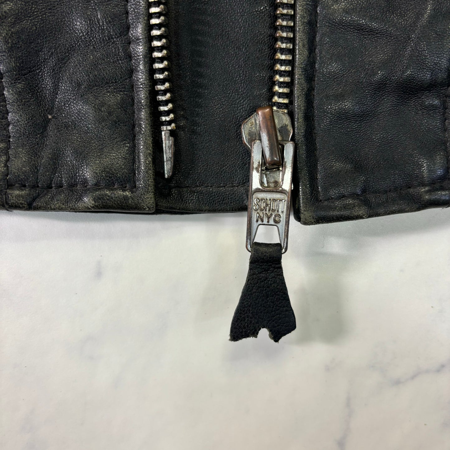 Schott Leather Bomber Jacket Black 90s S