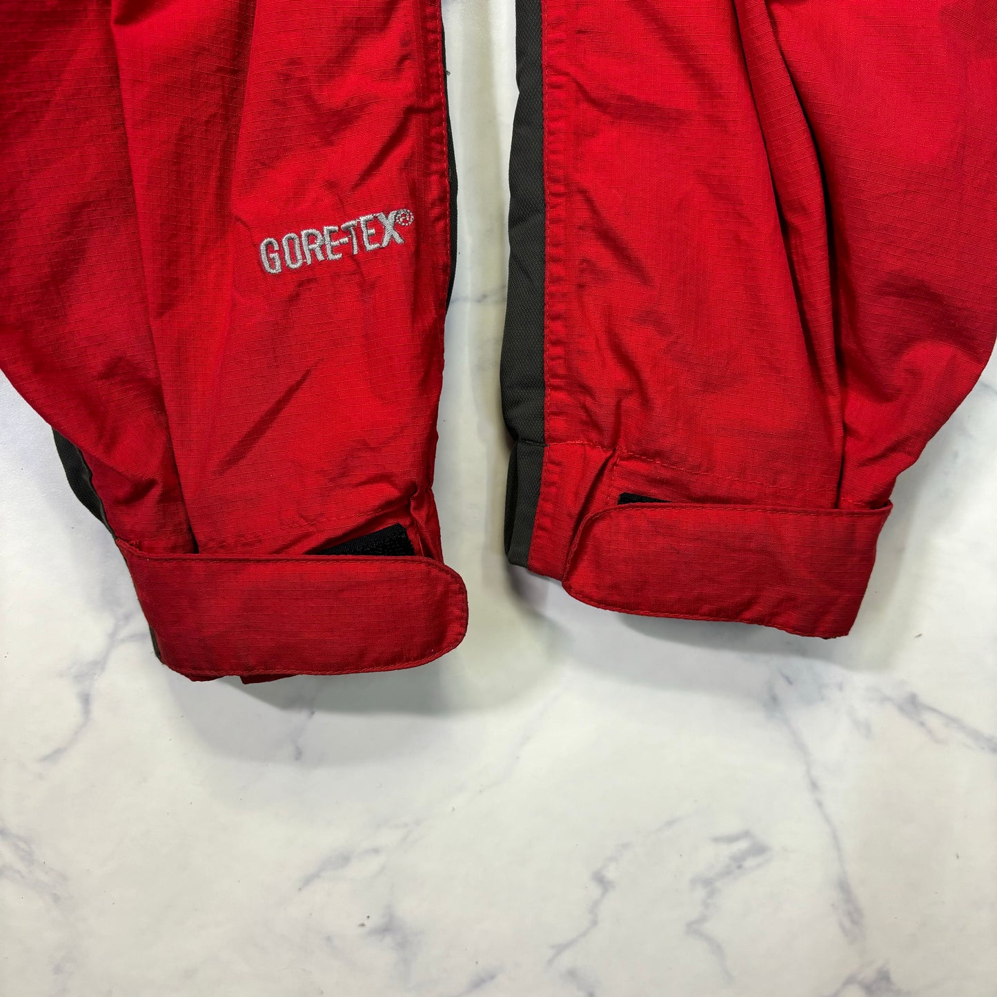 THE NORTH FACE Mountain Parka Red L