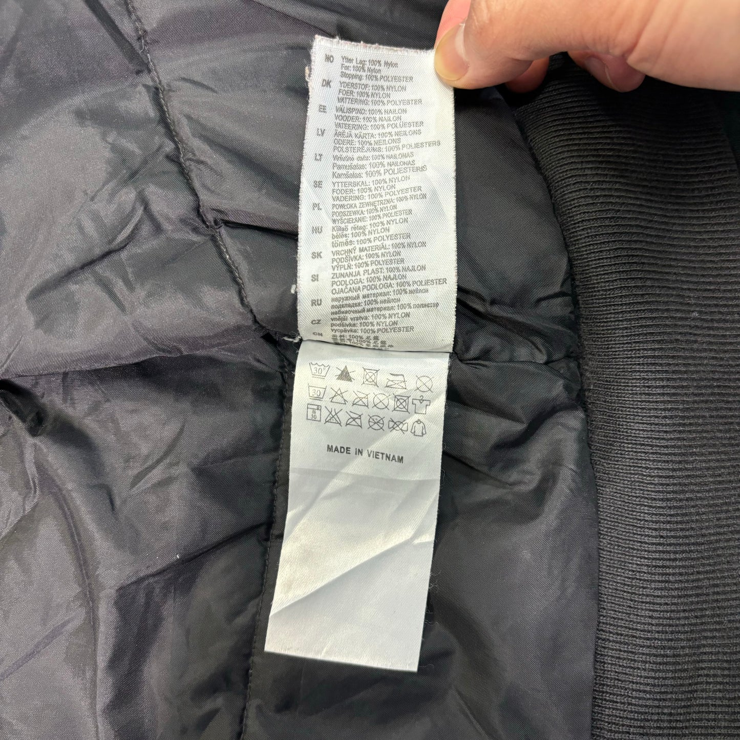 Carhartt Insulated Hooded Jacket Black Full Zip S